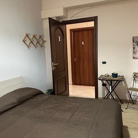 La Via Del Mare Bed and Breakfast Torre del Greco Buitenkant foto
